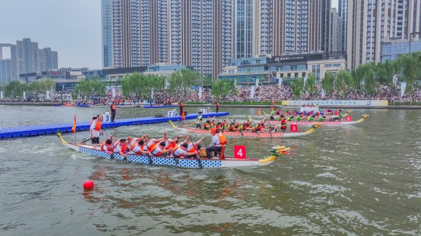 1764602431310517.jpg 龙舟 (2).jpg