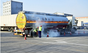 1765291845491853.png 1765291078219.png